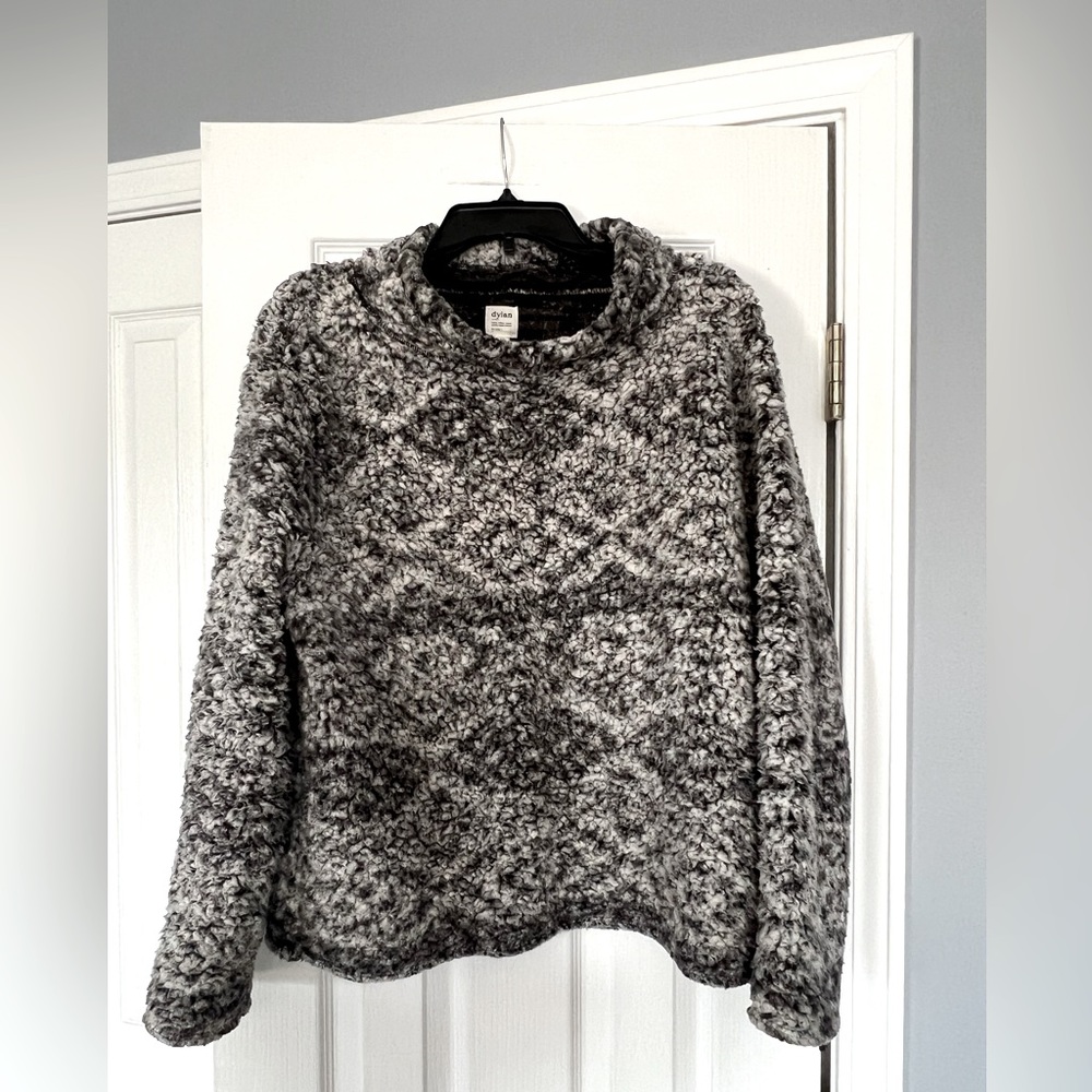 Dylan Fleece Sweatshirt